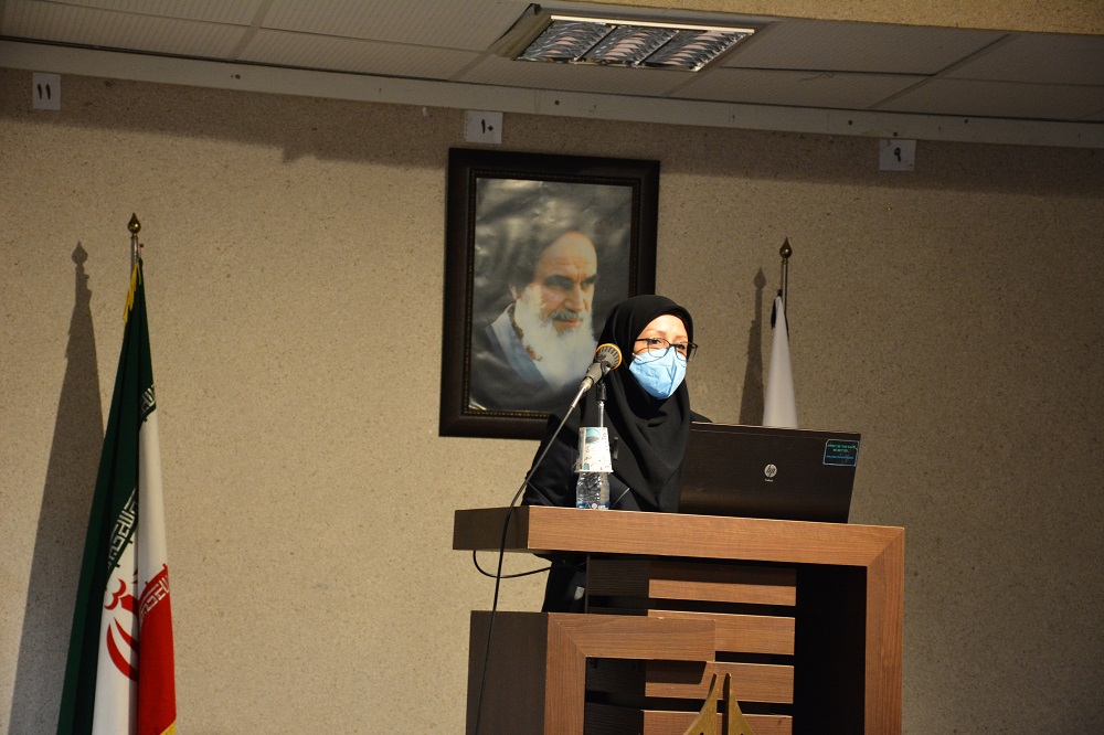 خوش آمدگویی خانم دکتر سمانه فراحتی به دانشجویان جدیدالورود علوم ورزشی دانشگاه سجاد