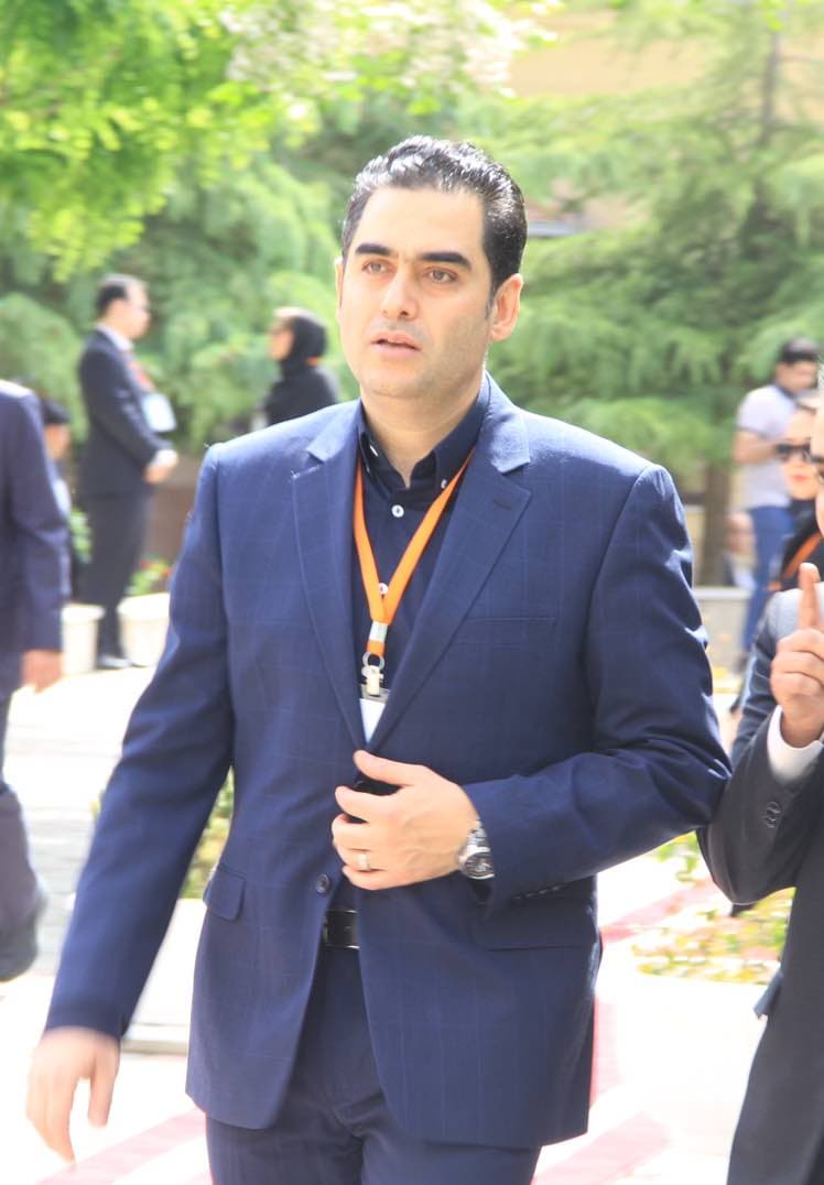 دکتر ایمان احدی اخلاقی دانشیار دانشگاه سجاد